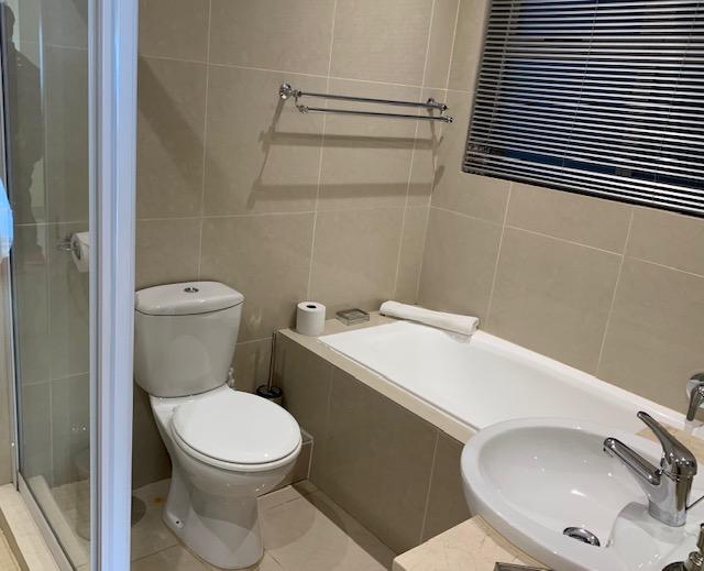 To Let 3 Bedroom Property for Rent in Mouille Point Western Cape